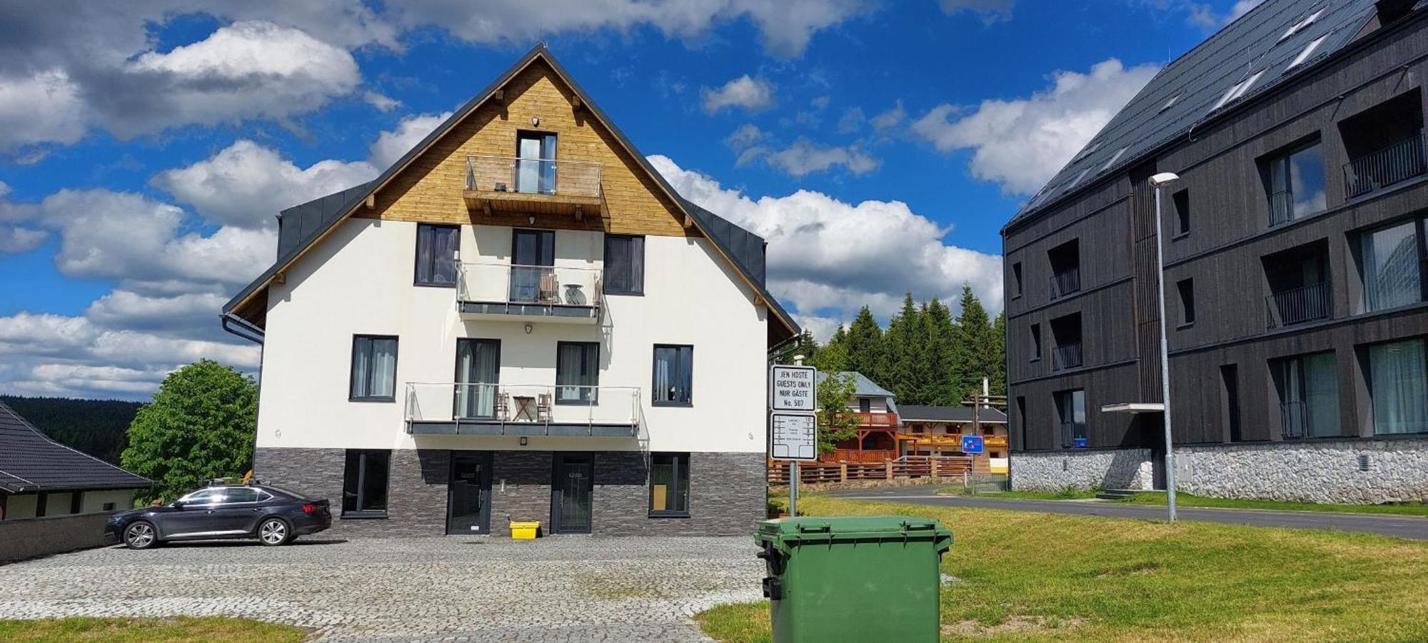 Apartman Ski Plesivec アベルタミ エクステリア 写真